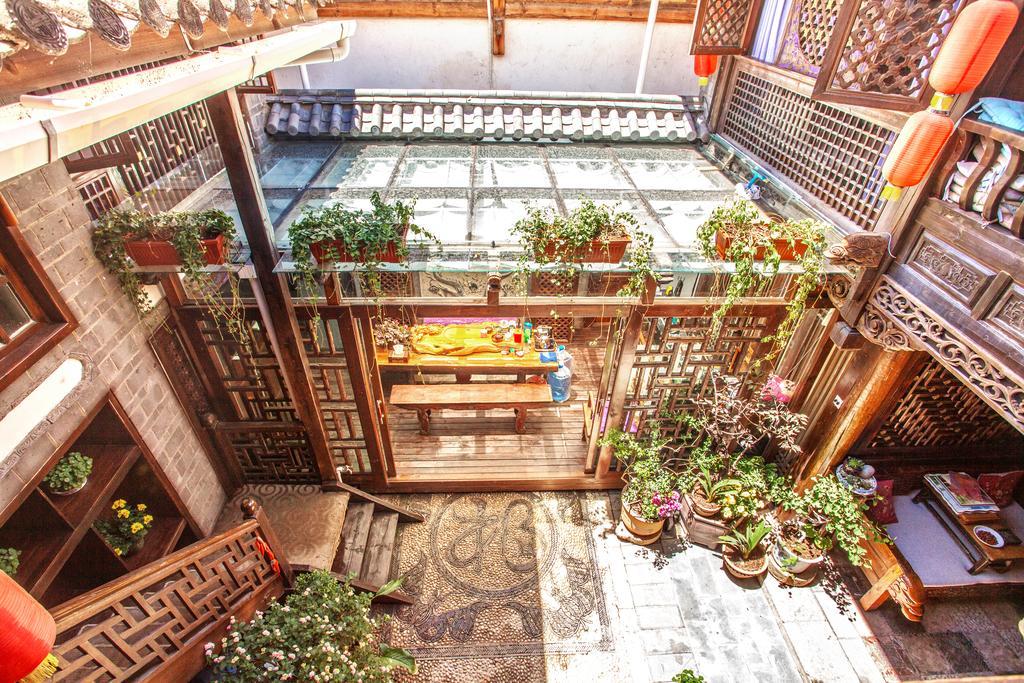 シー タン エクスクイジット ホテル 麗江市 エクステリア 写真