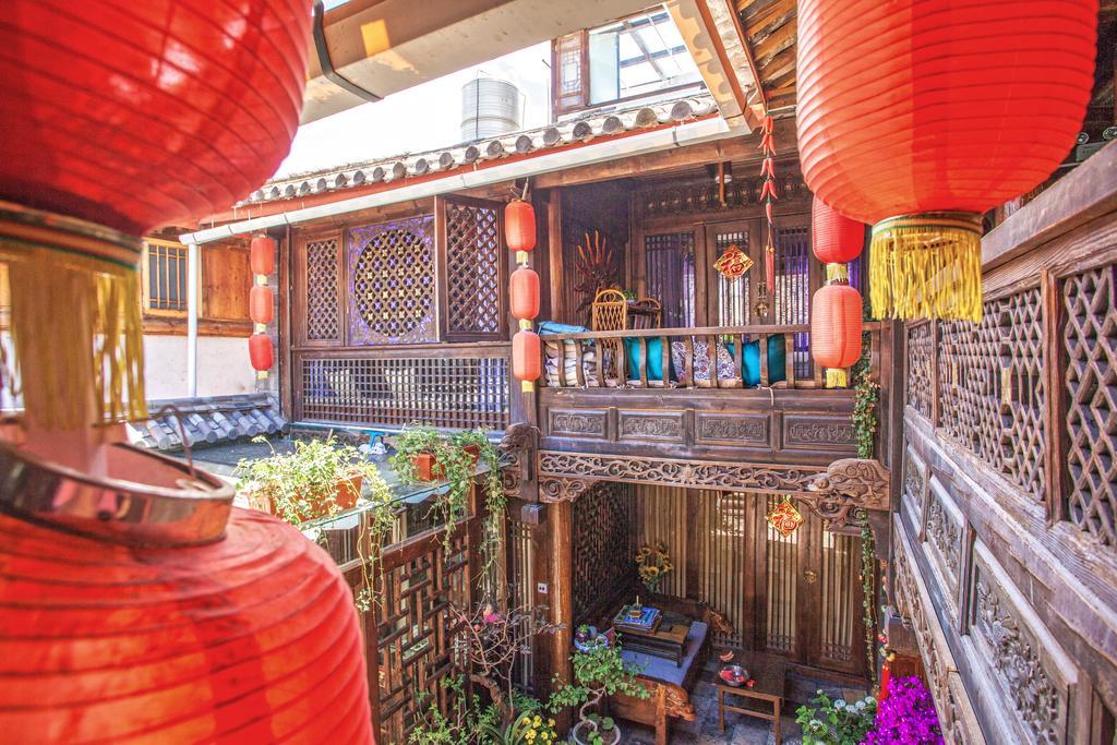 シー タン エクスクイジット ホテル 麗江市 エクステリア 写真